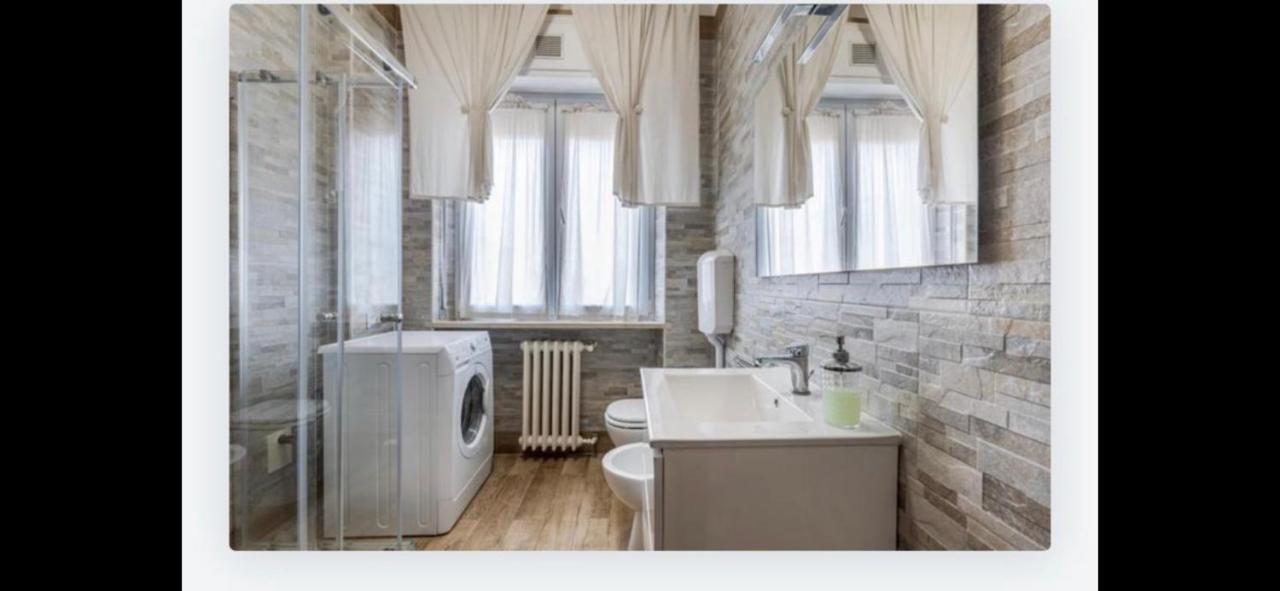 Queen East Verona Apartments Ngoại thất bức ảnh