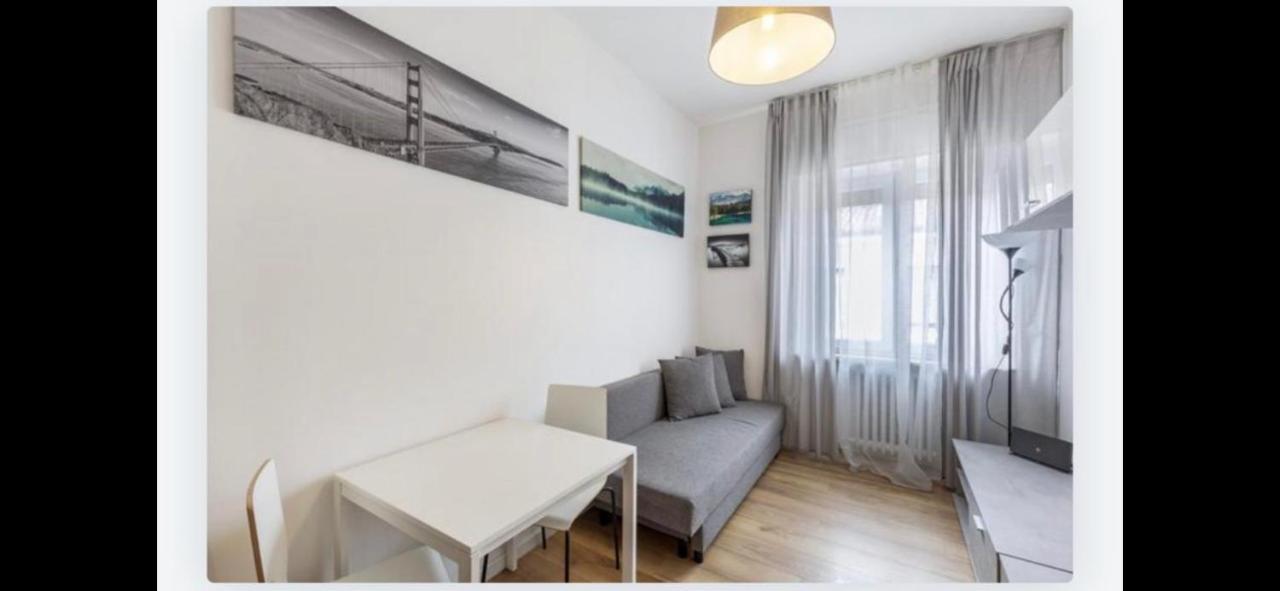 Queen East Verona Apartments Ngoại thất bức ảnh